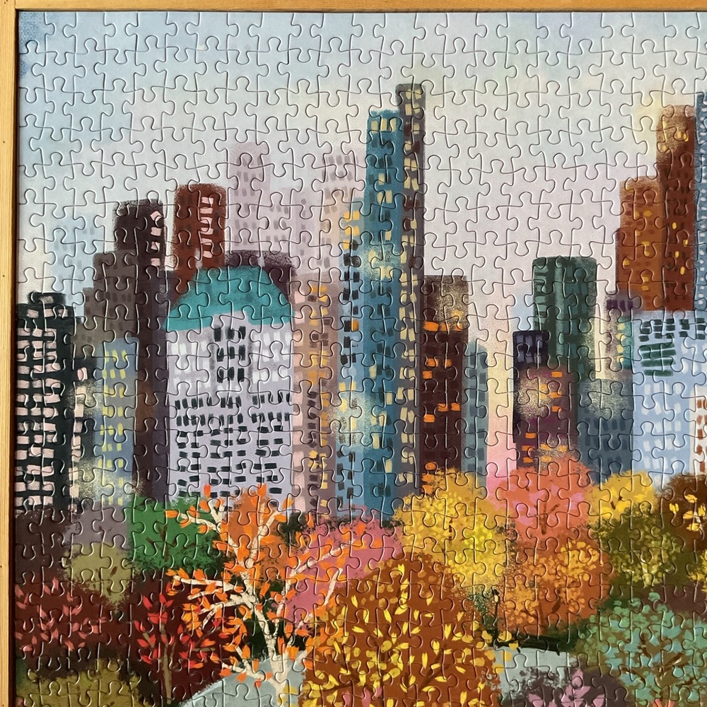 Galison Parkside View 1000 Piece Puzzle Complete 20x27 Pink Purple Cityscape - Picture 3 of 15